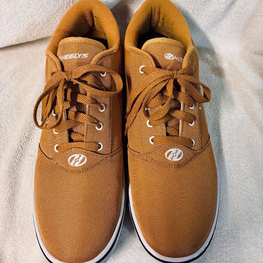 Too Big to Heel: Barely Used Heely’s